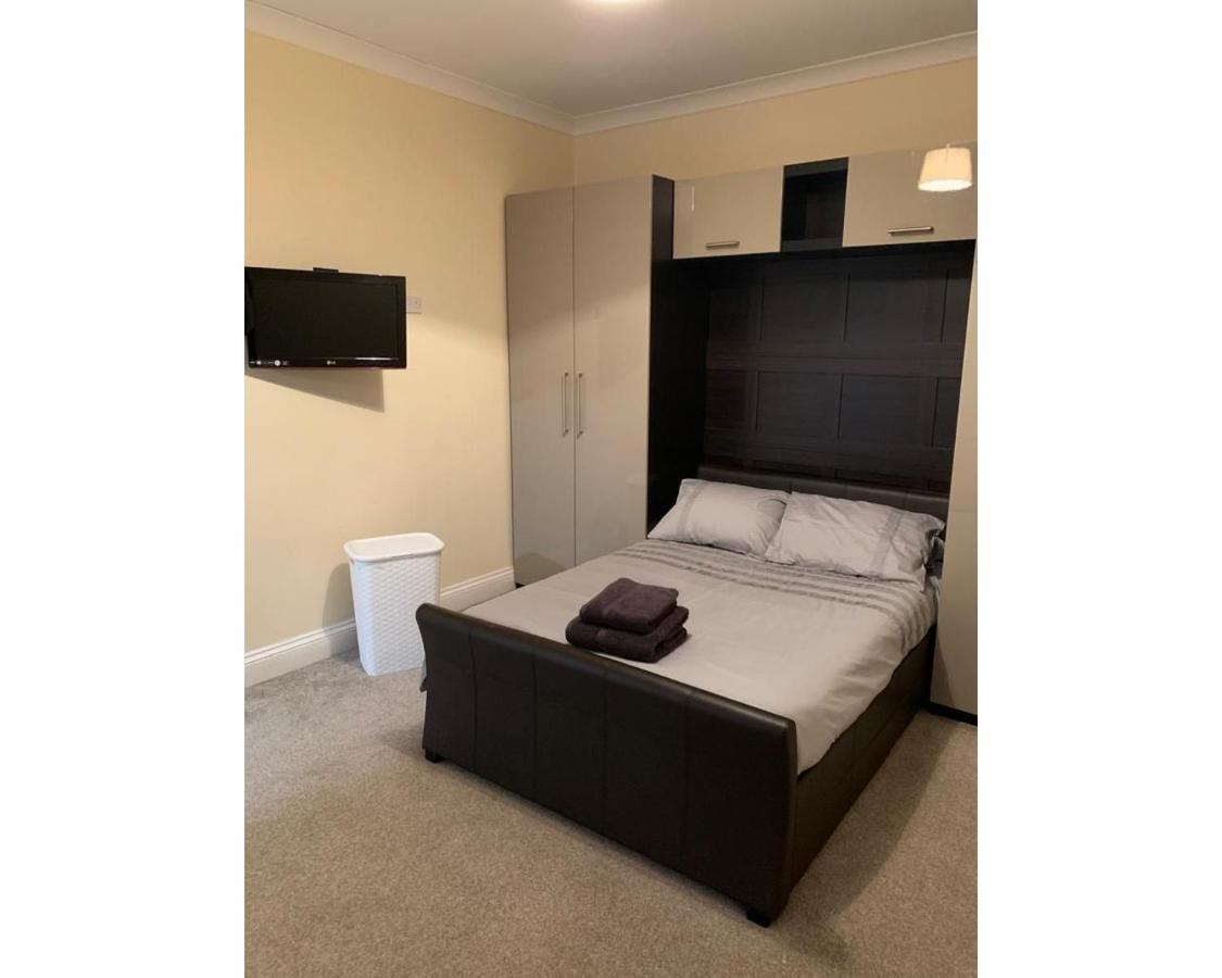 Marley Mansions Apartment - Egremont Promenade - 42 Воллесі Екстер'єр фото