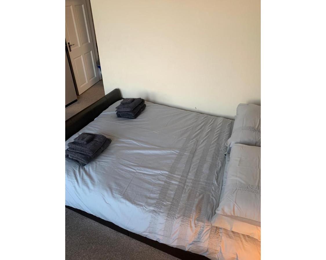Marley Mansions Apartment - Egremont Promenade - 42 Воллесі Екстер'єр фото